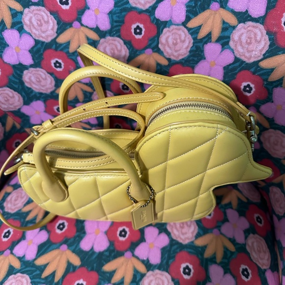 Coach Quilted Duck Handbag - Picture 5 of 7